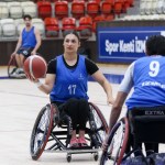 İzmir’in Tekerlekli Sandalye Basketbol Takımı Yeni Sezona Hazırlanıyor