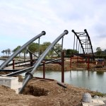 Turnasuyu Kordon Park’ta Yaya Köprüsü Çalışmaları Sürüyor