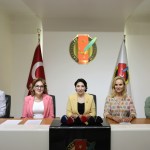 GAZİANTEP (PERRE) - Gaziantep Gazeteciler Cemiyeti ile Gaziantep Üniversitesi İletişim Fakültesi iş birliğinde düzenlenen "Uygulamalı Diksiyon ve Haber Spikerliği" eğitiminde, NTV Ana Haber Spikeri Seda Öğretir deneyimle...