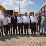 ADIYAMAN (PERRE) - Şeriban ÖZÇAKMAK - Kahta Belediyesi, yapımı devam eden Oto Galericiler Sitesi'nde içme suyu ve kanalizasyon altyapı çalışmalarına başladı.