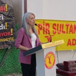 ADIYAMAN (PERRE) - ​​​​​​​Behçet ATABEK-Şeriban ÖZÇAKMAK - Pir Sultan Abdal Kültür Derneği Adıyaman Şubesi tarafından Muharrem ayı dolayısıyla düzenlenen Aşure Cemi, yoğun katılımla gerçekleştirildi.