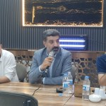 ADIYAMAN (PERRE) - (Şeriban ÖZÇAKMAK) - Demokratik Bölgeler Partisi DBP Eş Genel Başkanı ve İstanbul Milletvekili Çiğdem Kılıçgün Uçar, partisinin "Barışın Sözünü Halkla Kuruyoruz" çalışmaları kapsamında Adıyaman'da tema...