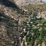 ADIYAMAN (PERRE) - Şeriban ÖZÇAKMAK - Adıyaman İl Özel İdaresi tarafından Kahta ilçesine bağlı Alidam Köyü'nde sürdürülen BSK sıcak asfalt çalışmalarında 45 kilometrelik programın 41 kilometresi tamamlandı.
