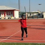 ADIYAMAN (PERRE) - (Şeriban ÖZÇAKMAK) - 6 Şubat depremlerinde Adıyaman'da enkaz altında 3 gün boyunca yaşam mücadelesi veren, annesini, babasını ve kardeşini kaybeden Meryem Hanne Erbil, sağ kolunu da yitirmesine rağmen...