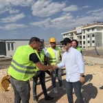 ADIYAMAN (PERRE) - Şeriban ÖZÇAKMAK - Adıyaman Vali Yardımcısı ve İl Özel İdaresi Genel Sekreteri Şükrü Alperen Göktaş, İndere Deprem Konutları bölgesinde yapımı devam eden Cemevi inşaatında incelemelerde bulunarak çalış...