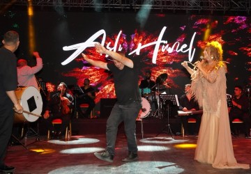 Uluslararası Bursa Festivali’nde Aslı Hünel Rüzgarı
