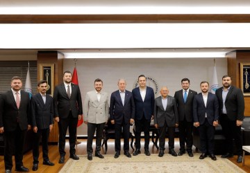 Başkan Büyükkılıç, Bİ’Fest Kayseri Gençlik Festivali’nde gençlerle buluştu