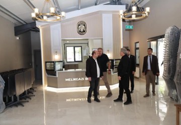 Melikgazi’de Park ve Sosyal Tesis Çalışmaları Yerinde İncelendi