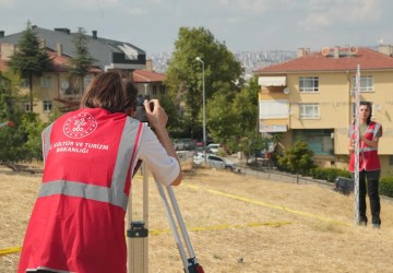 Ankara’da Frig Tarihine Işık Tutacak BT10 Tümülüsü Kazıya Açıldı