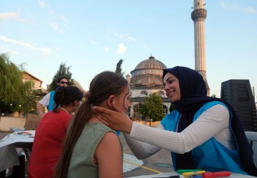 “Mahallemde Neşe Var” Bu Kez Söğütlü Yeniköy’de Çocuklarla Buluştu