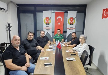 Edirne Gazeteciler Derneği Yeni Hizmet Yerinde Çalışmalarına Başladı