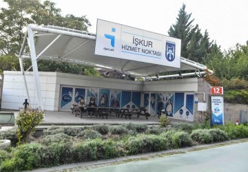 Ankara’da İş Arayanlarla İşverenler Kariyer Merkezi’nde Buluşuyor