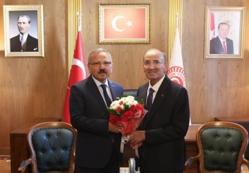 TBMM Başkanvekilliğinde Devir Teslim: Görev Yusuf Beyazıt’a Geçti