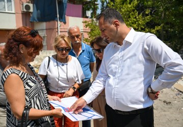 Bornova’da Kronik Soruna Neşter: Başkan Eşki Sahada İnceleme Yaptı