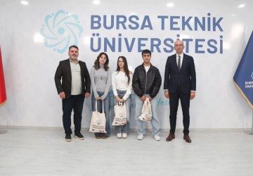 BTÜ’de Lise Öğrencilerine Kampüs Deneyimi: “Üniversiteni Yaşa” Projesi Başladı