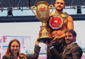 Antalya Büyükşehir Belediyesi’nden Yağlı Güreş Cumhurbaşkanlığı Kupası’nda 12 Madalya