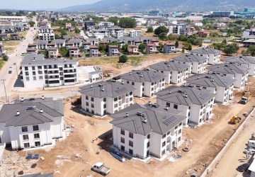 Kartepe Kent Konut Evleri’nde Teslim Heyecanı