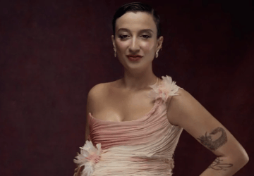 Melike Şahin’in Yeni Şarkısı “Ölmem Ölemem” Müzik Listelerinde Zirveye Oynuyor