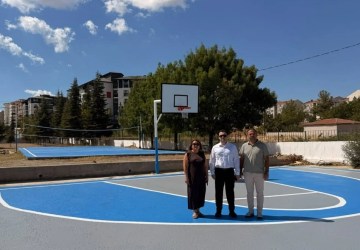 Keşan’daki Meslek Lisesine Yeni Basketbol ve Voleybol Sahaları