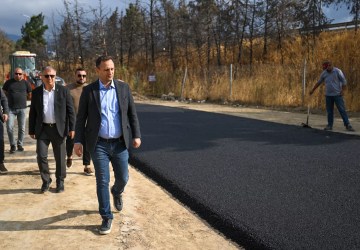 Bornova’da 6203 Sokak’a Yeni Asfalt