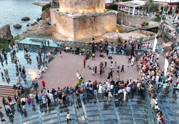 Antalya’da Gün Batımına Müzik Eşlik Etti