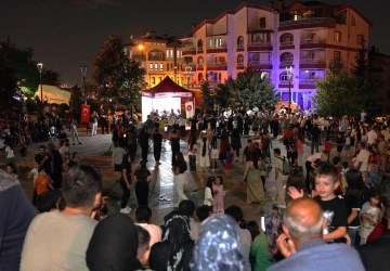 Keçiören’de Park Konserlerine Yoğun İlgi