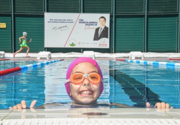 Osmangazi’de Yaz Tatiline Yüzme Dokunuşu