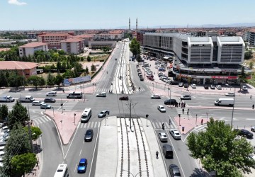Konya’da Tramvay Hattı Genişliyor: Enerji Altyapısında Çalışmalar Sürüyor