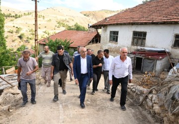 Başkan Sami Er’den Selden Etkilenen Hekimhanlılara Ziyaret