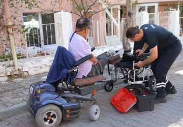 Muğla’da Engelli Bireylere Yerinde Tekerlekli Sandalye Tamir Desteği