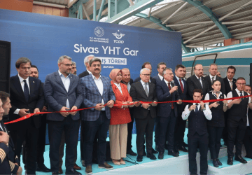 Sivas’ın Yeni YHT Garı Hizmete Açıldı