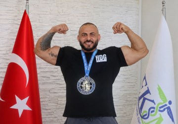 Ahmet Koç’tan Dünya Üçüncülüğü Gururu