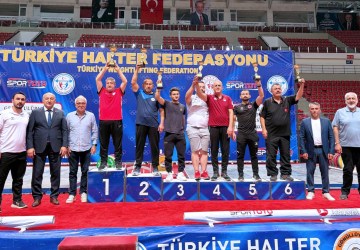 Karatay Belediyespor Halter Takımı Türkiye Şampiyonası’nda Derecelerle Döndü