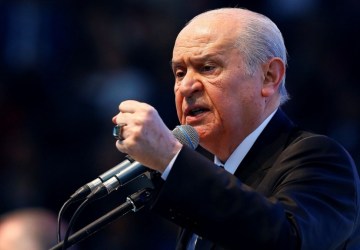Bahçeli’den yeni parti çıkışı: CHP’den ayrılan milletvekili oranında hazine yardımı aktarılmalı