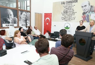 Can Yücel Osmangazi'de Şiirlerle Anıldı