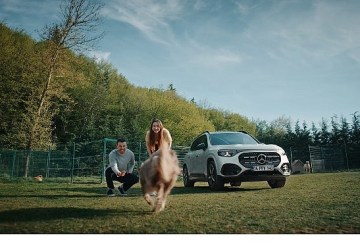 Mercedes-Benz Türkiye ve HAÇİKO'dan Köpeklere Özel Güvenli Yolculuk Filmi: “İlk Yolculuk"
