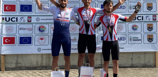 Sakaryalı Sporcular Kano, Kick Boks ve Dağ Bisikletinde Zirvede
