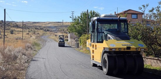 Talas’ta Kırsal Mahallelerin Yolları Yenileniyor