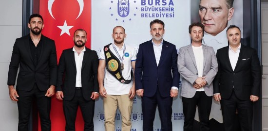Bursa’nın Milli Güreşçisinden Dünya Şampiyonluğu