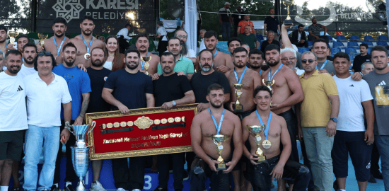 Antalya Büyükşehir’den Cumhurbaşkanlığı Kupası’na 21 pehlivanla katılım