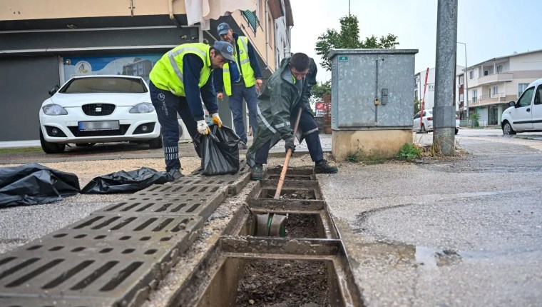 Bursa’da Kuvvetli Yağış Alarmı: Büyükşehir Ekipleri Sahada