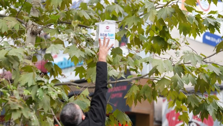 Kocaeli’de Kitap Fuarı Öncesi “Ağaçlar Kitap Açtı” Etkinliği