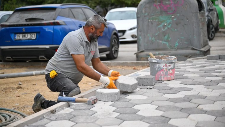 Bornova’da Zafer Caddesi İçin Kentsel Dönüşüm Projesi İncelendi