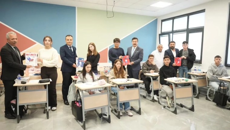 Yenişehir’de Üniversiteye Hazırlanan 120 Öğrenci İçin Eğitim Desteği
