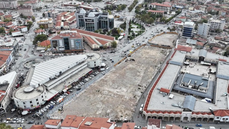Konya Peynir Pazarı’nda İkinci Etap Yıkım Çalışmaları Tamamlandı