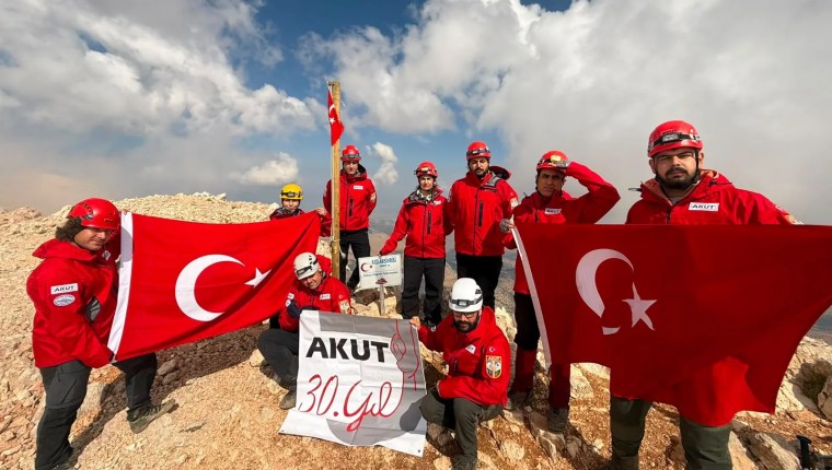 AKUT’tan 30’uncu Yıla Özel “30 Yıl 30 Zirve” Projesi