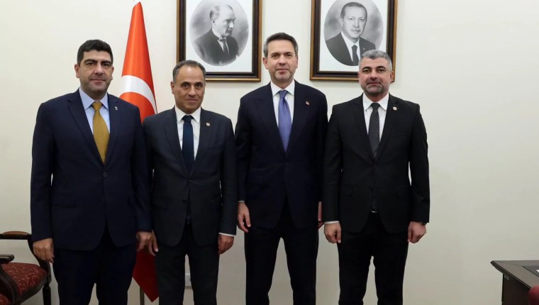 Mardin Heyetinden Bakan Bayraktar’a Ziyaret