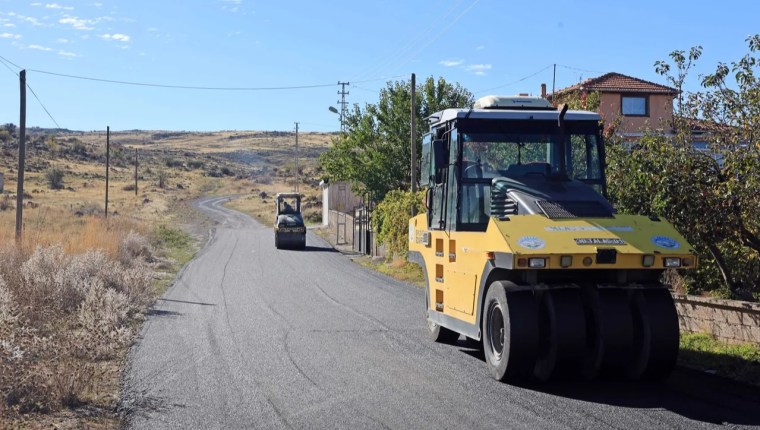 Talas’ta Kırsal Mahallelerin Yolları Yenileniyor