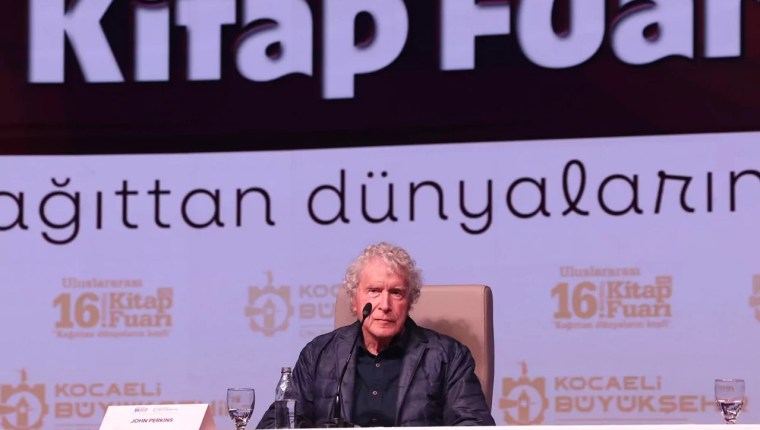 John Perkins’ten Kocaeli Kitap Fuarı’nda Türkiye’nin Ekonomik Konumuna Vurgu