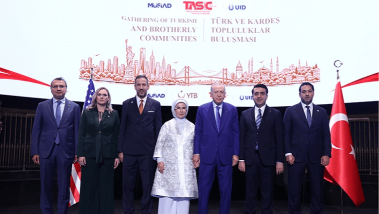 Cumhurbaşkanı Erdoğan New York’ta Türk-Amerikan Toplumuyla Bir Araya Geldi